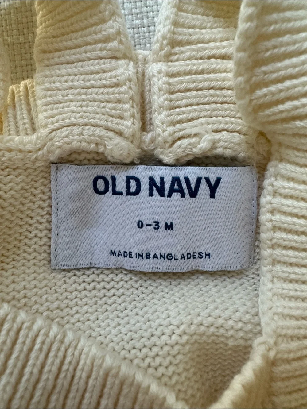 Old Navy cream knit